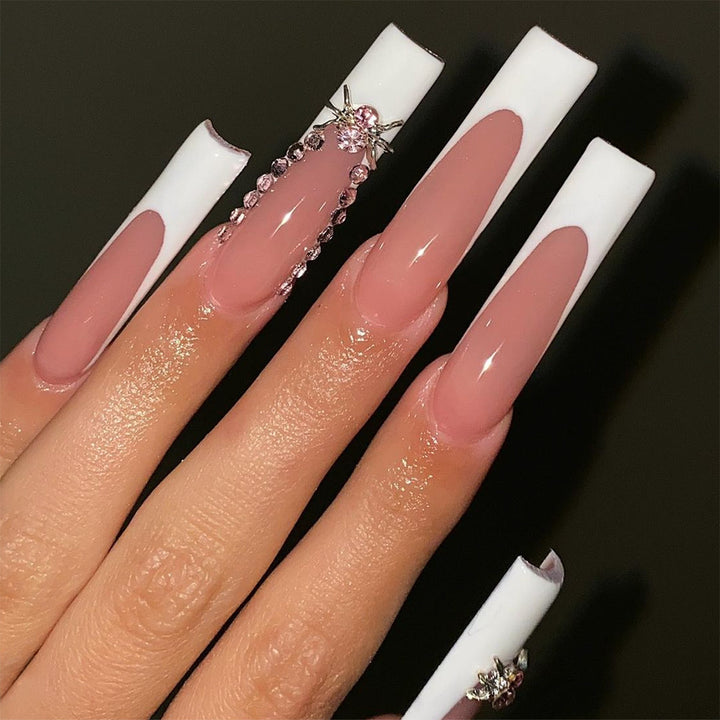 Glamorous artificial nail tips with 3D decorative elements Bowlift
