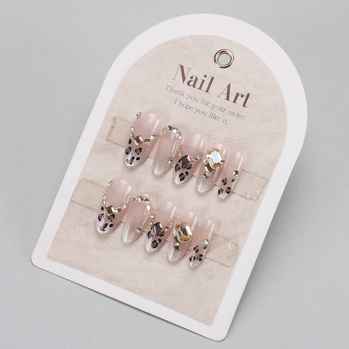 Elegant Press-On Nail Tips with Gold Accents Bowlift