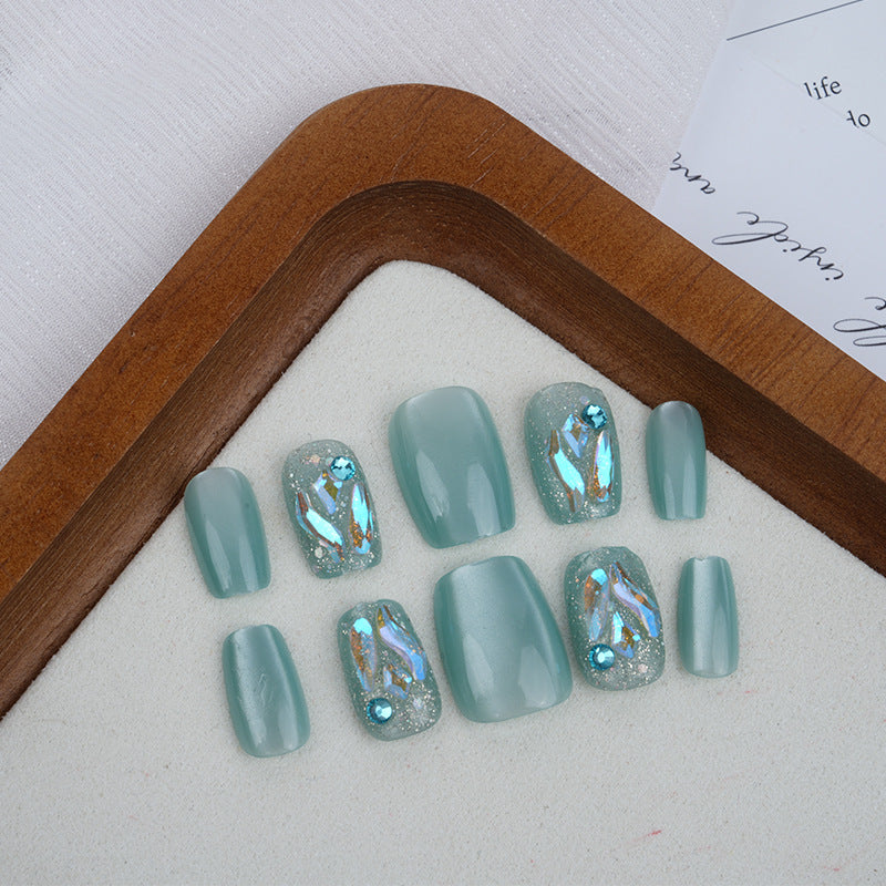 Decorative Press-On Nail Art Set Bowlift