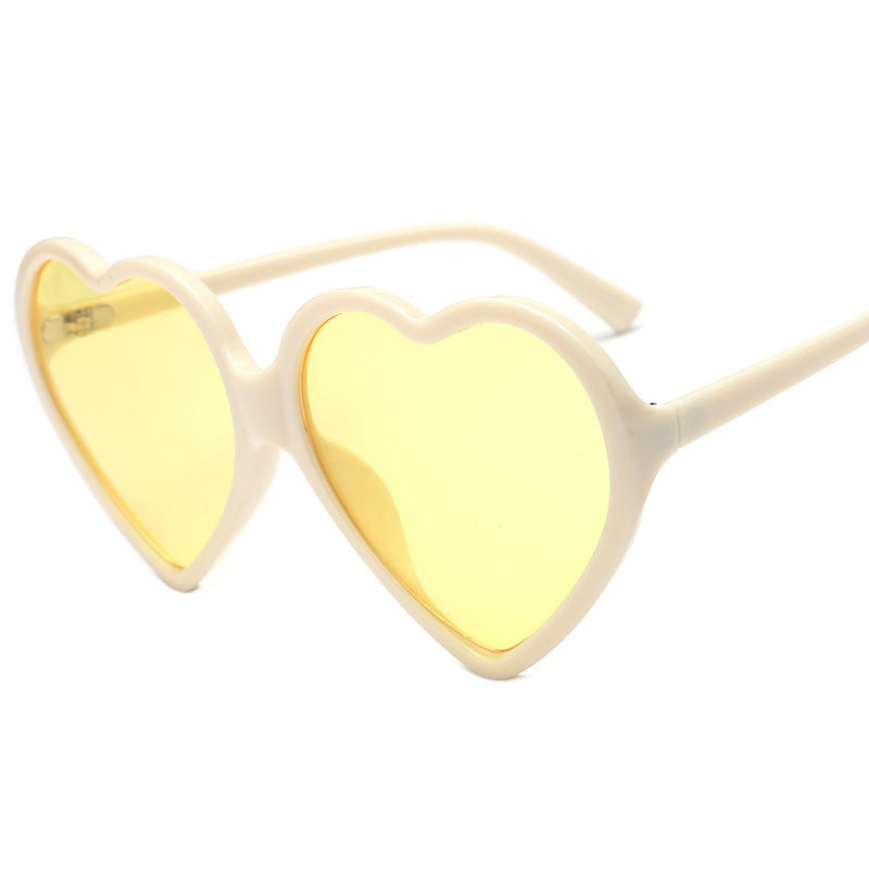 Women Heart Shaped Sunglasses with Stylish Frame Bowlift