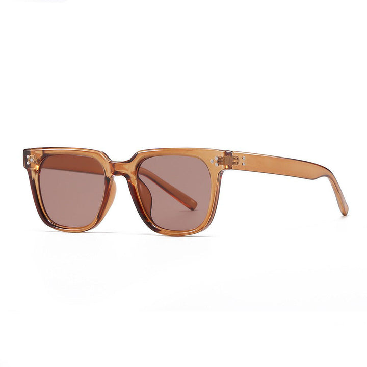 Ladies fashionable sunglasses with sturdy frame and UV protection Bowlift
