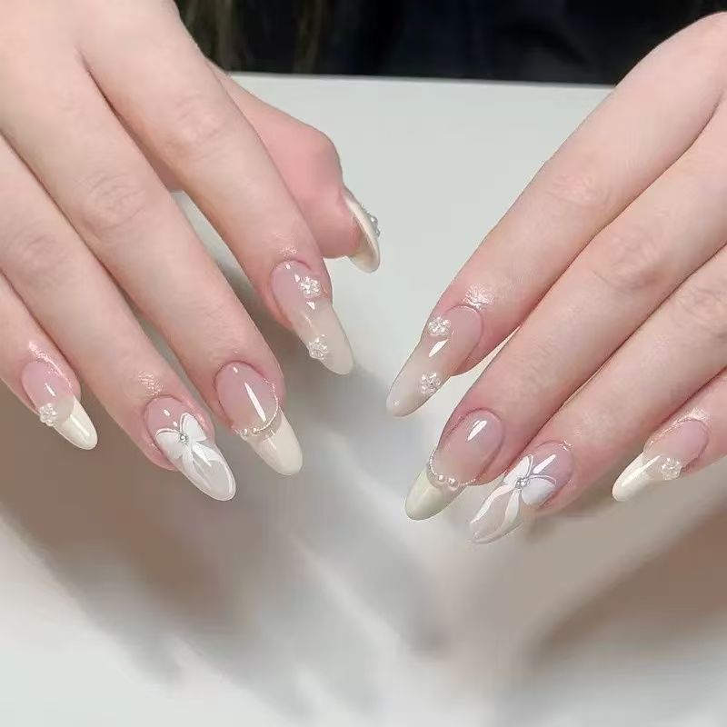 Decorative Long Stiletto Press-On Nails with Silver Accents Bowlift