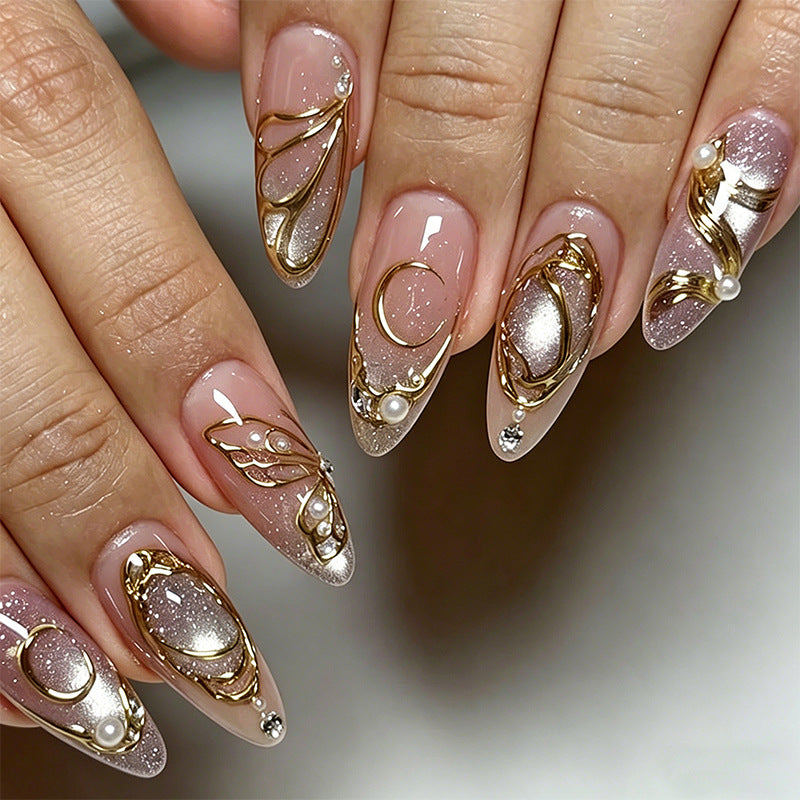 Artful nail set with floral accents Bowlift