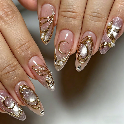 Artful nail set with floral accents Bowlift
