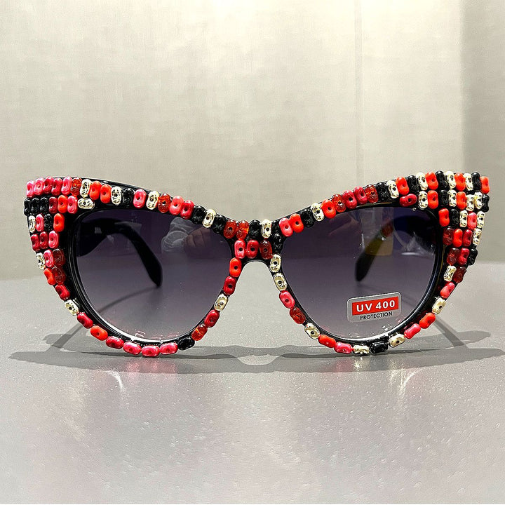 Women Cat-Eye Sunglasses with Color Accented Frame Bowlift