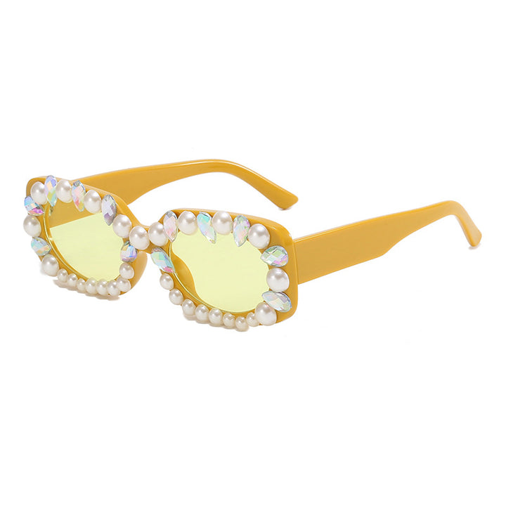 Ladies elegant sunglasses with pearl decoration Bowlift