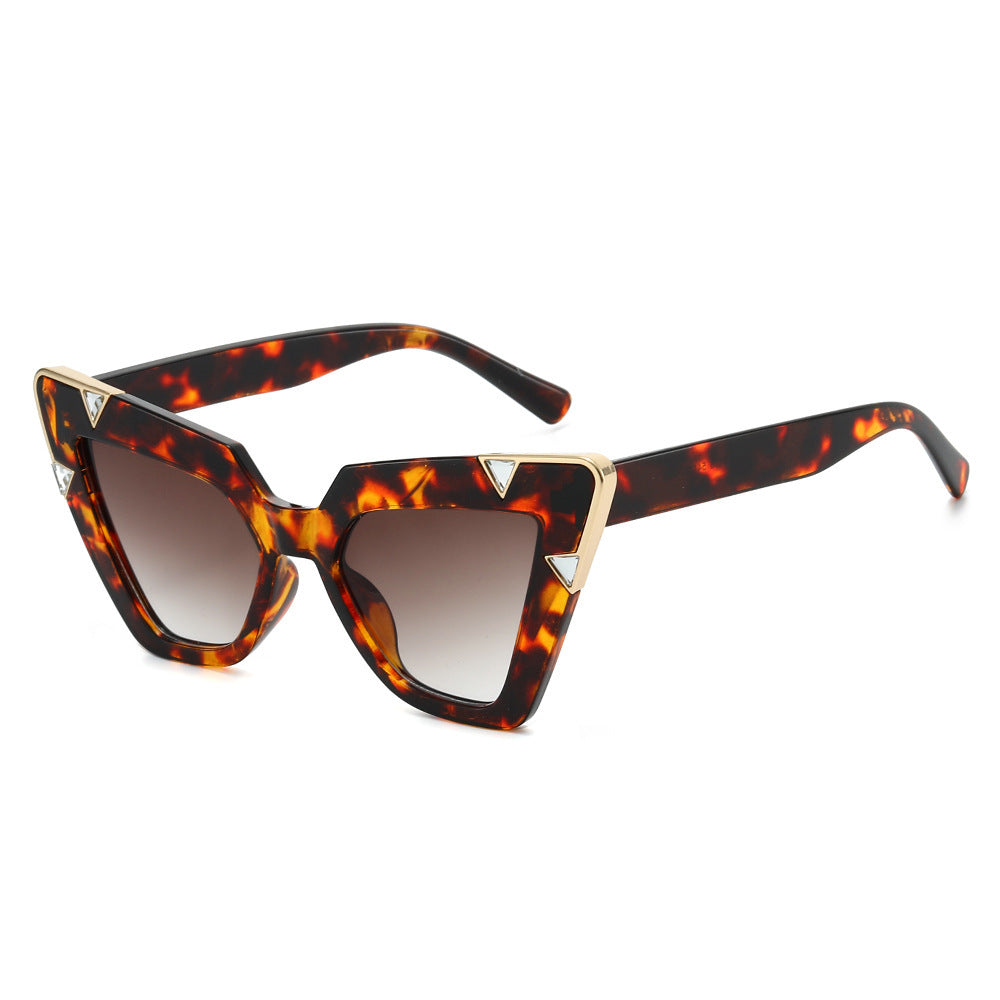 Statement Cat-Eye Sunglasses with Decorative Accents Bowlift