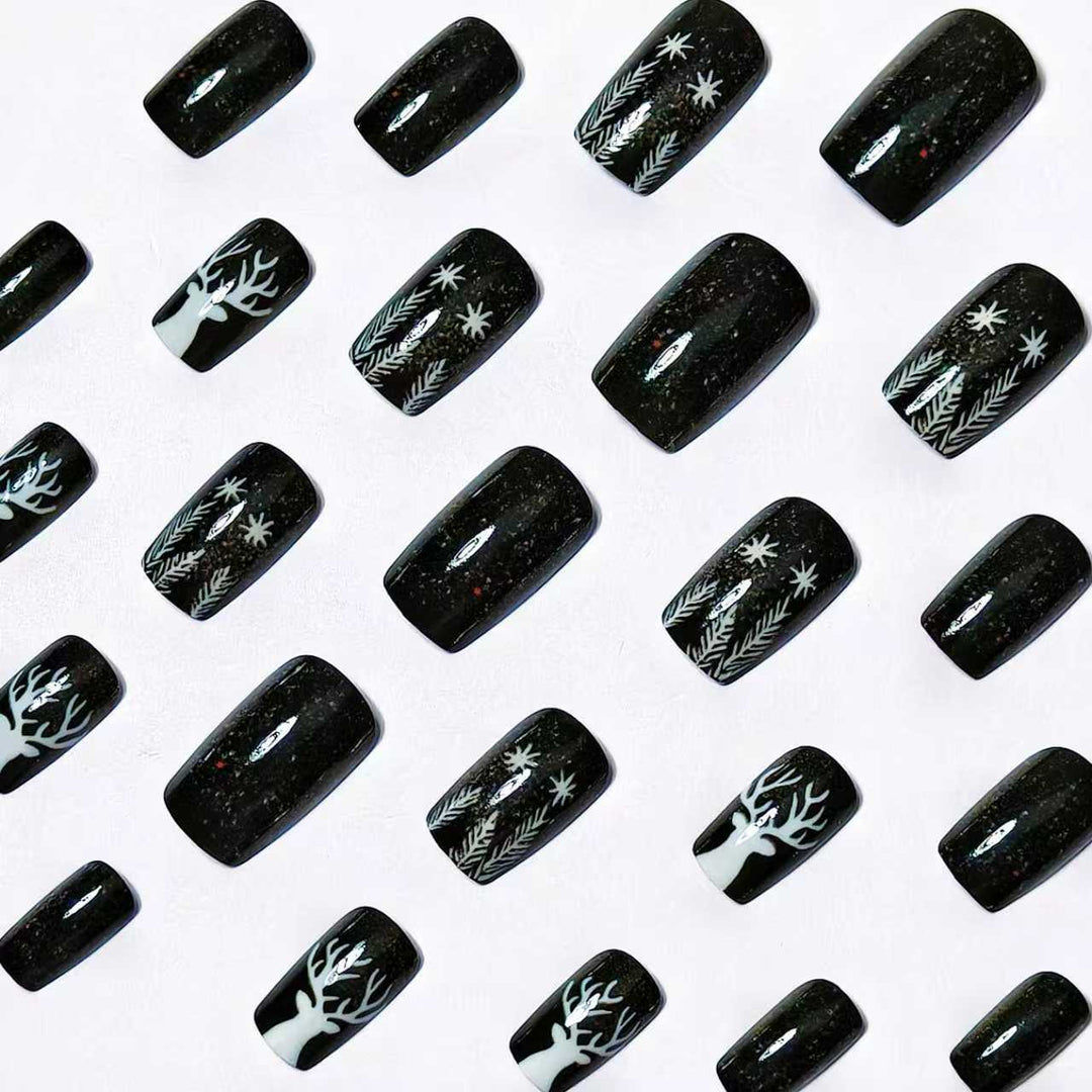 Festive Winter-Themed Nail Art Bowlift