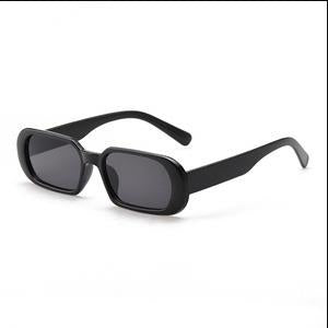 Ladies fashion sunglasses in striking leopard pattern Bowlift