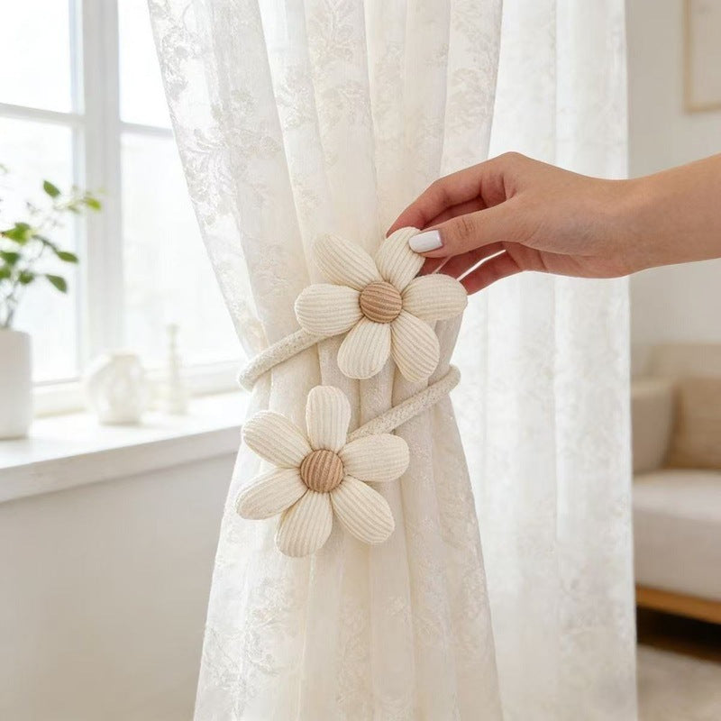 Decorative curtain holder Bowlift