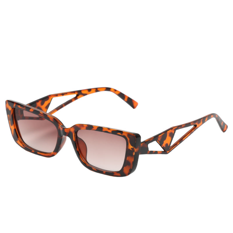 Women's square sunglasses with innovative design element Bowlift