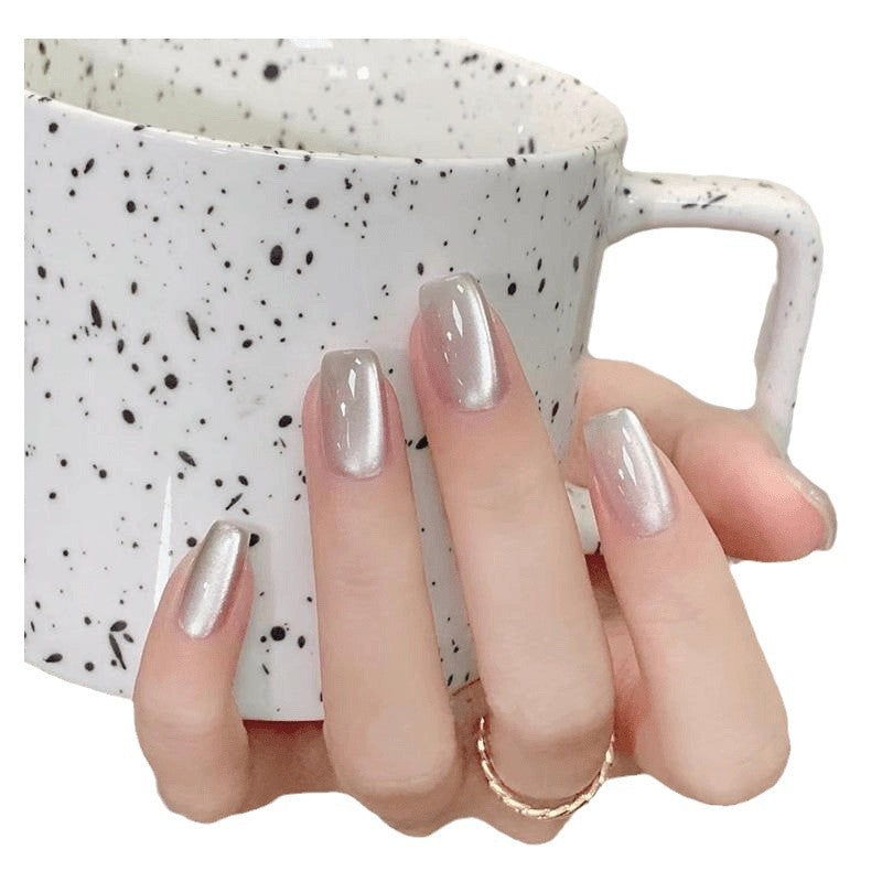 Shiny Artificial Fingernails Bowlift