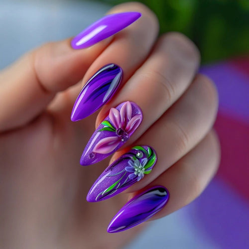 Artificial nails with artful floral design Bowlift