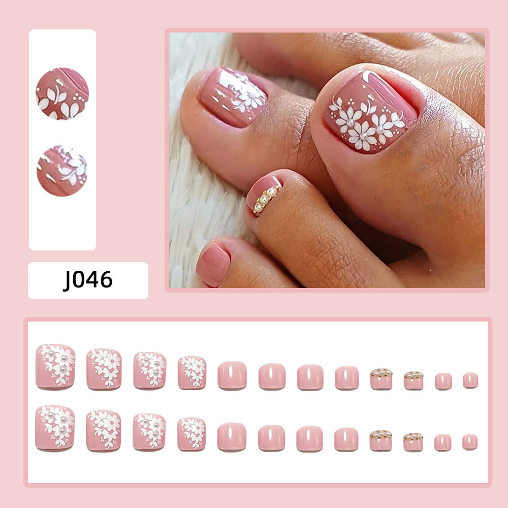 Elegant toenail art Bowlift