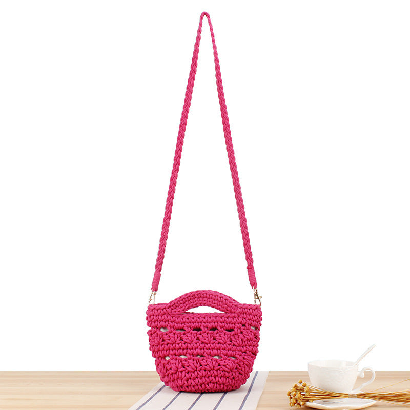 Hand-knotted shoulder bag Bowlift