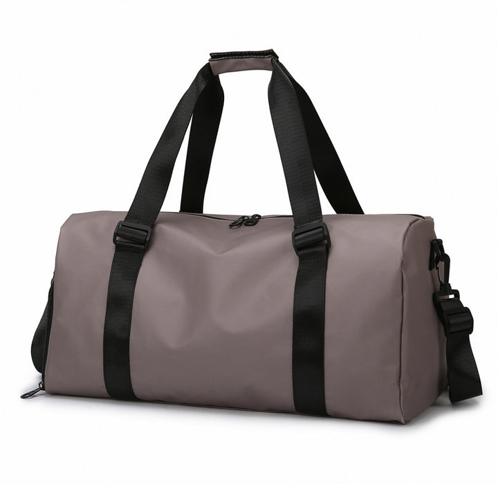 Sporty Travel Bag With Water-Repellent Material And Multiple Compartments Bowlift