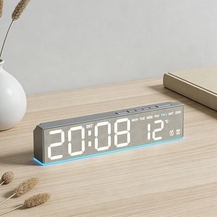Digital alarm clock with wood look and temperature display Bowlift