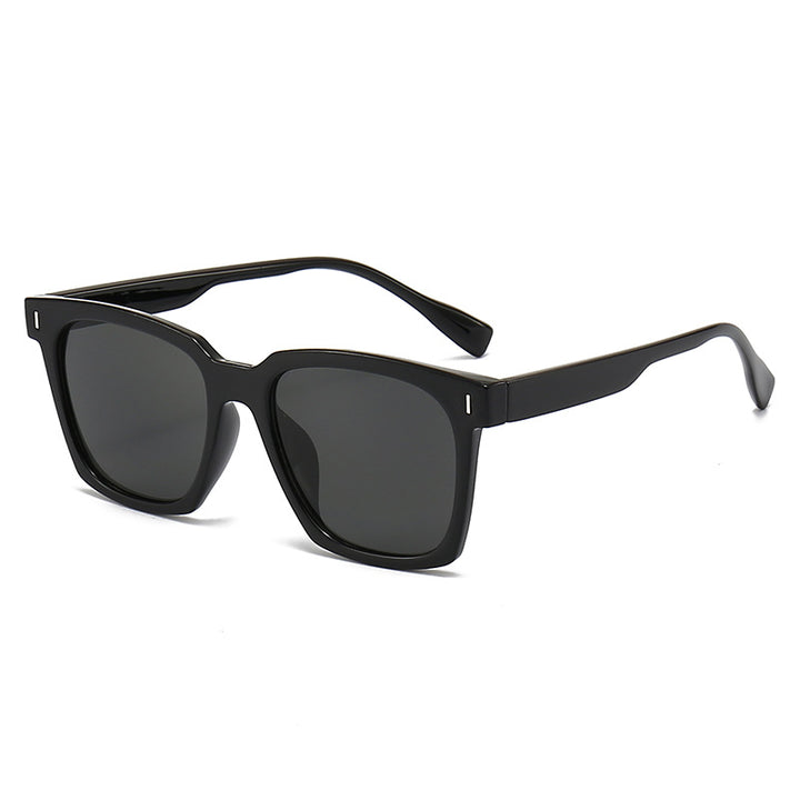 Fashionable Square Frame Sunglasses