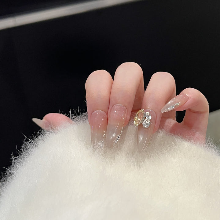 Elegant Stiletto Nail Art Set with Crystal Embellishments Bowlift