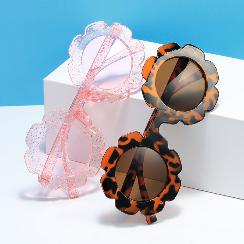 Ladies playful flower sunglasses with high UV protection Bowlift