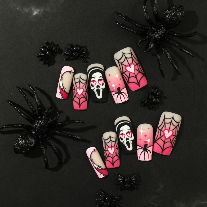 Artful Nail Art with Halloween Motif Bowlift
