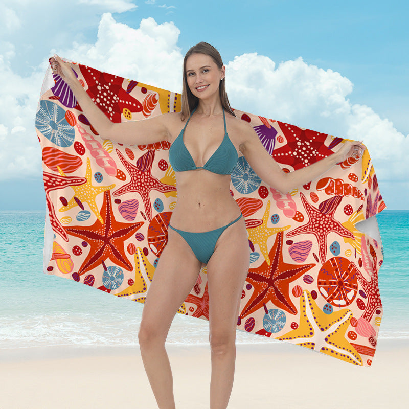 Large beach towel with tropical palm pattern Bowlift