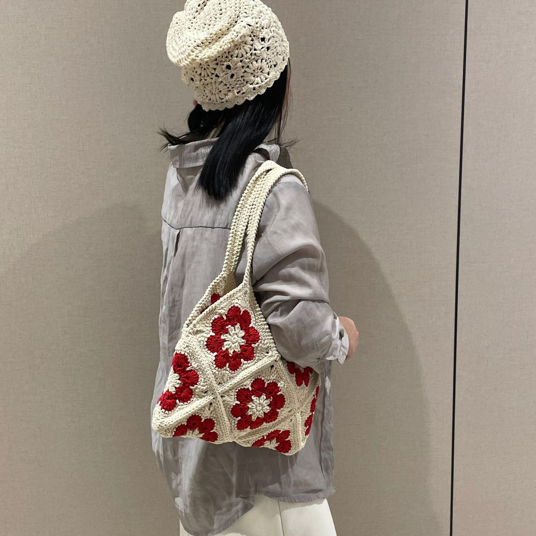 Hand-knotted flower bag Bowlift