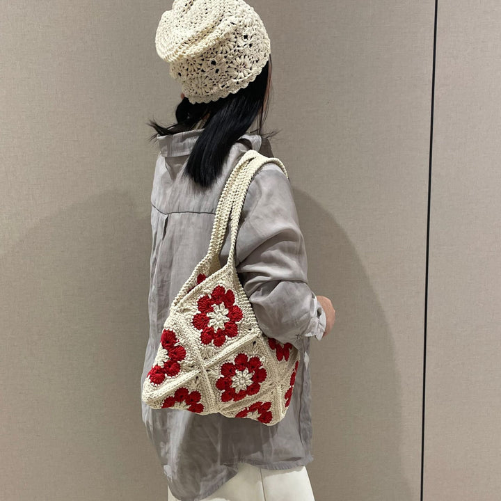 Hand-knotted flower bag Bowlift