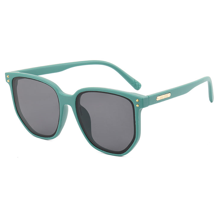 Women's Fashionable Oversized Sunglasses with Sturdy Plastic Frame Bowlift