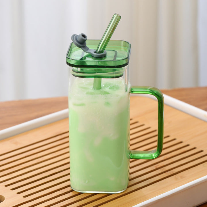 Women's drinking container with innovative lid system and integrated straw Bowlift