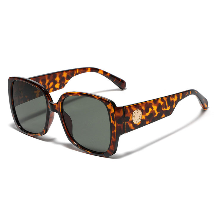Ladies square sunglasses with luxurious tortoiseshell design Bowlift