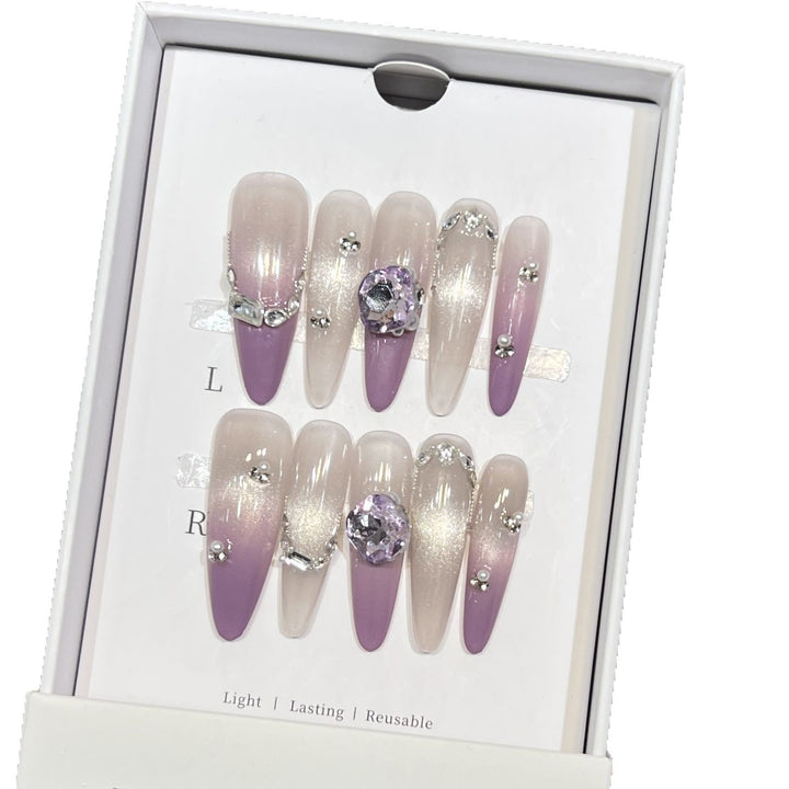 Elegant Stiletto Press-On Nails with Gemstone Accents Bowlift