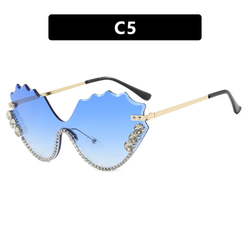 Women's extravagant sunglasses with sparkling accent and unique design Bowlift