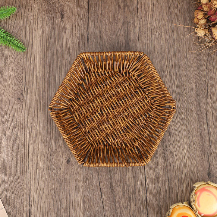 Decorative Heart-Shaped Bowl Bowlift