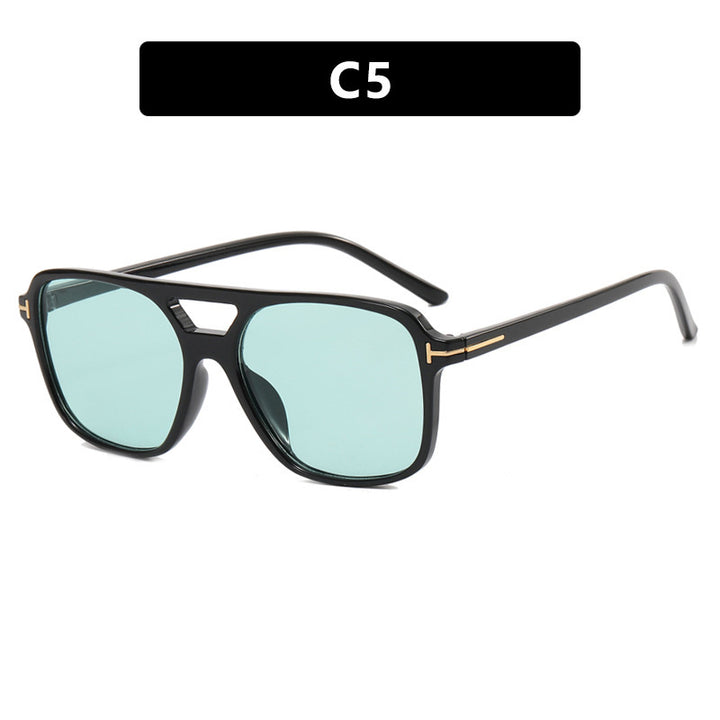 Ladies stylish sunglasses in modern rectangular design Bowlift