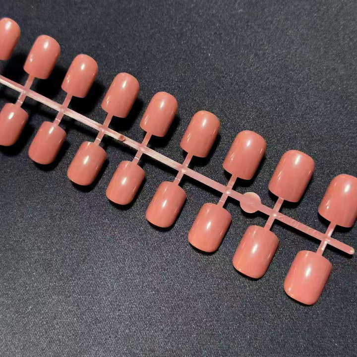 Elegant Press-On Nail Extensions Bowlift