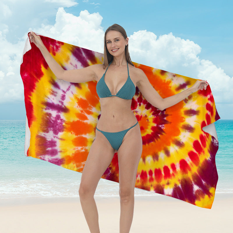 Beach towel with vibrant tropical plant motif Bowlift