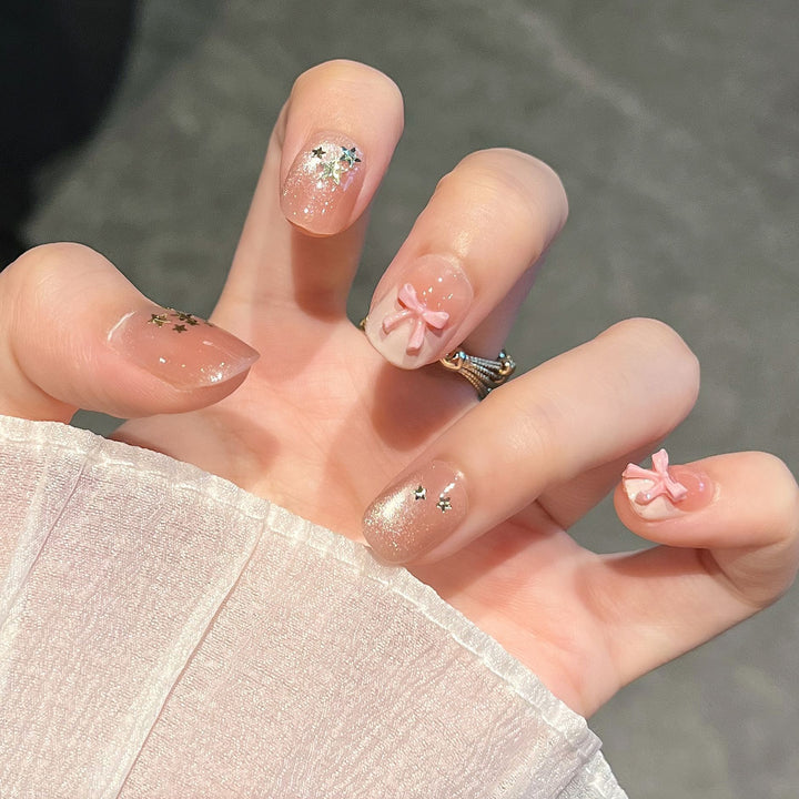 Decorative Press-On Nail Art with Floral Designs Bowlift