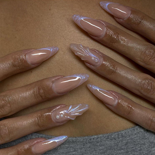 Artificial nail art with curved design Bowlift