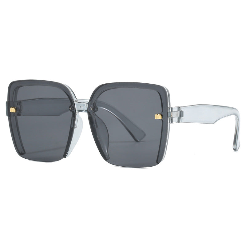 Women's oversized sunglasses with stylish, modern frame Bowlift