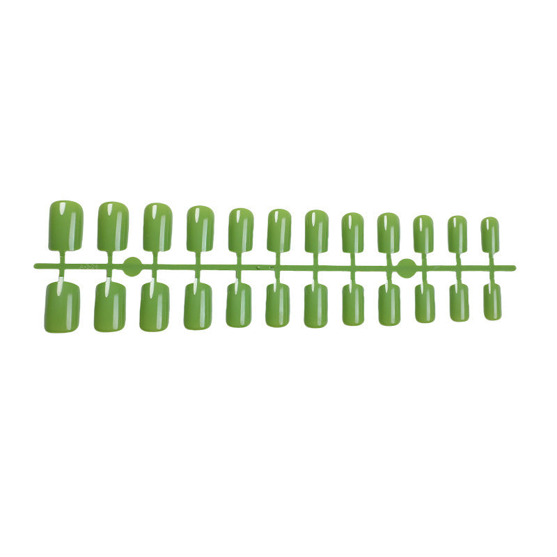 Acrylic nail set with shiny surfaces and perfect fit Bowlift