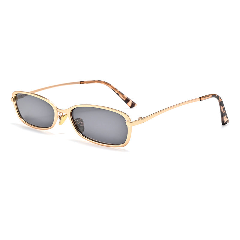 Fashionable sunglasses with narrow frame Bowlift