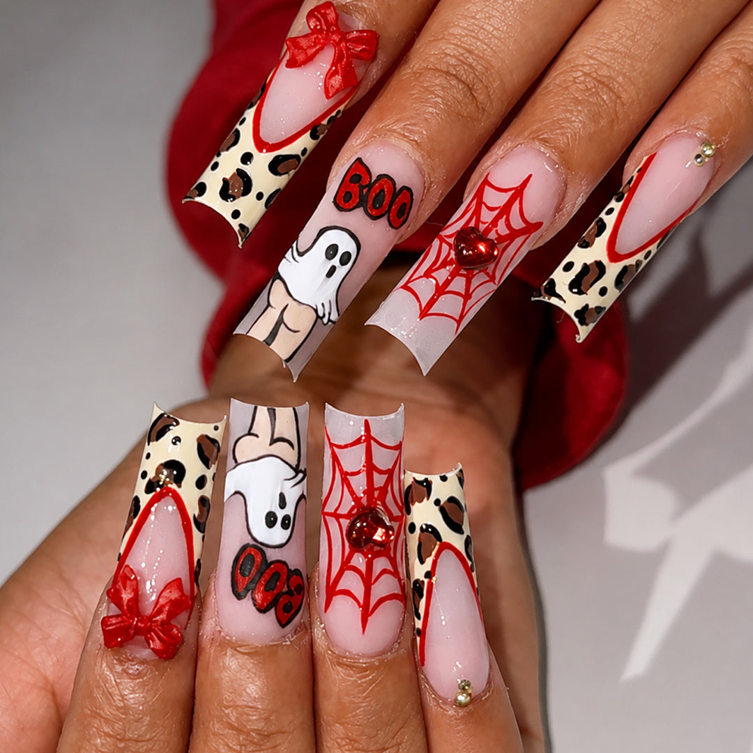 Creative nail art set with Halloween motifs Bowlift