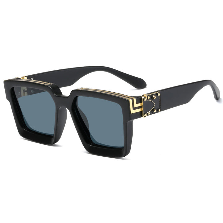 Women's square designer sunglasses with striking frame Bowlift