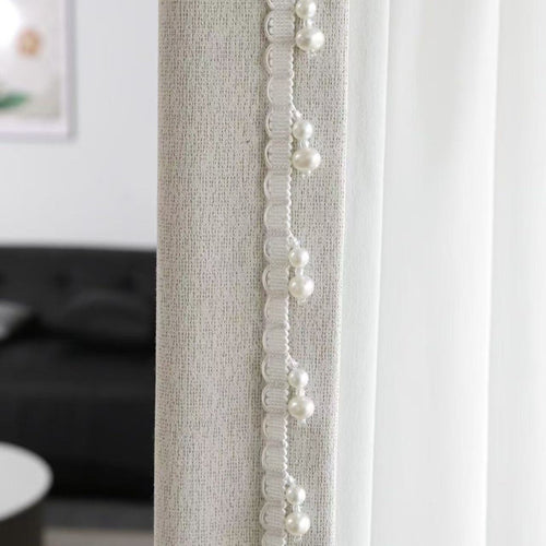 Decorative curtain trim Bowlift