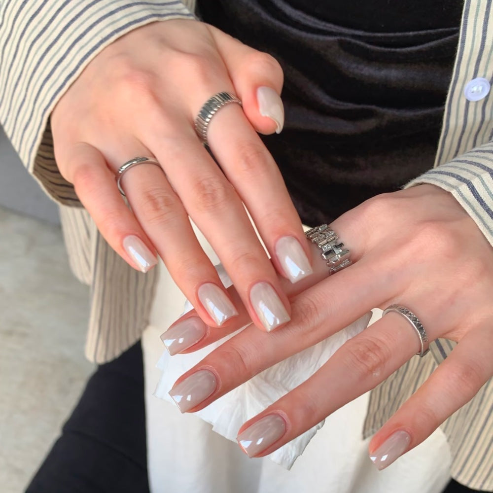Glossy Square Tip Press-On Nails Bowlift