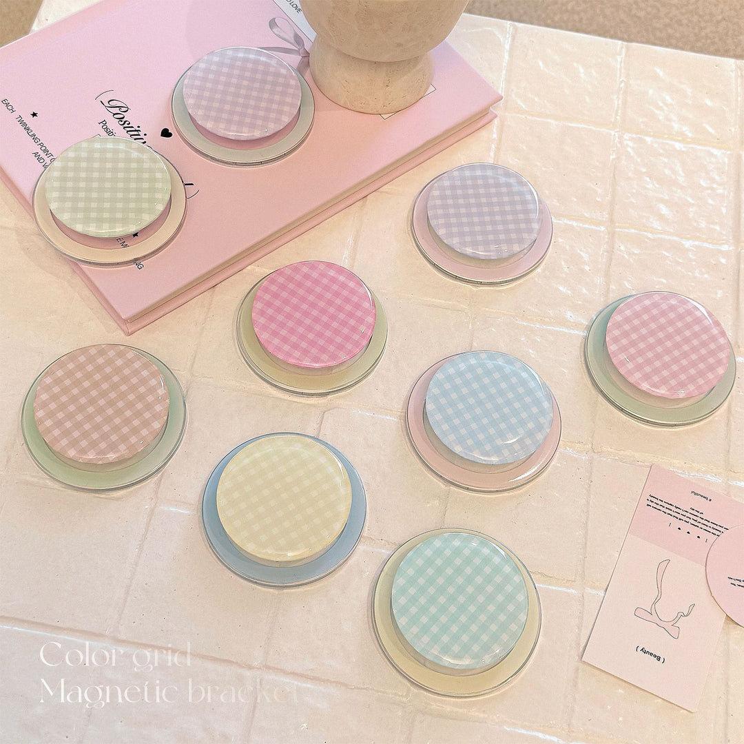 Practical glass coaster with checkered pattern Bowlift