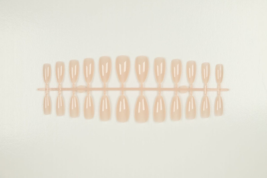 French Tip Press-On Nail Tips Bowlift