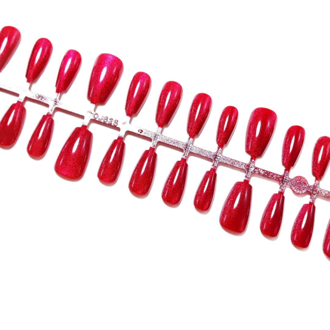 Shiny artificial nails with sparkling at the highest level Bowlift