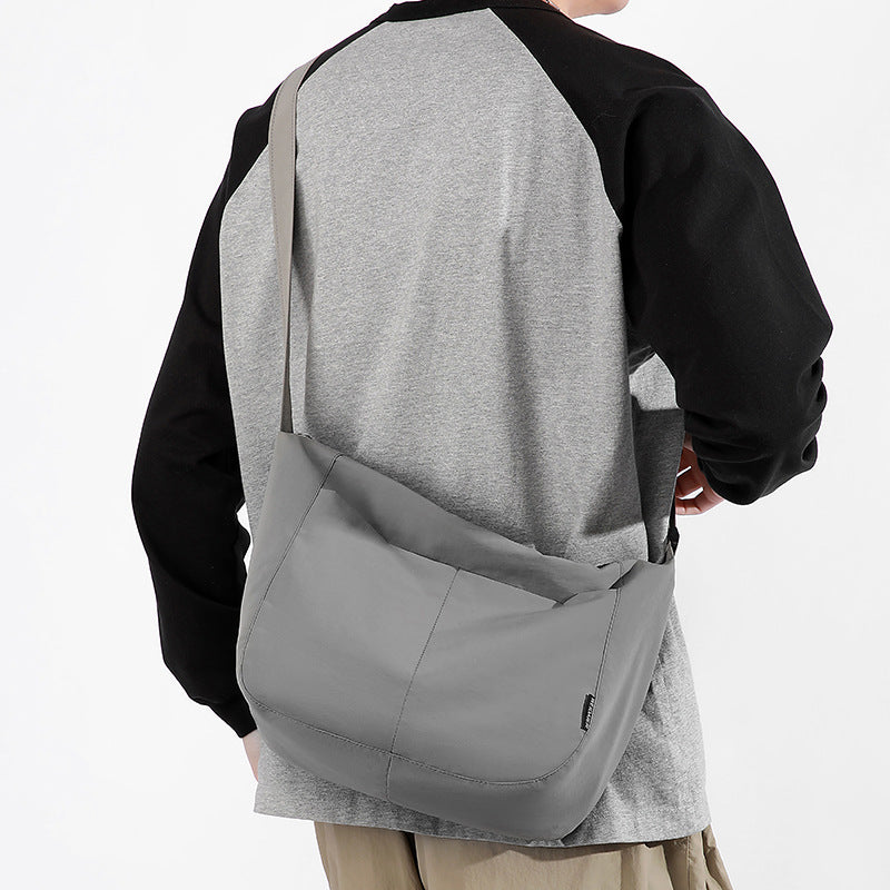 Contemporary Stylish Shoulder Bag Bowlift